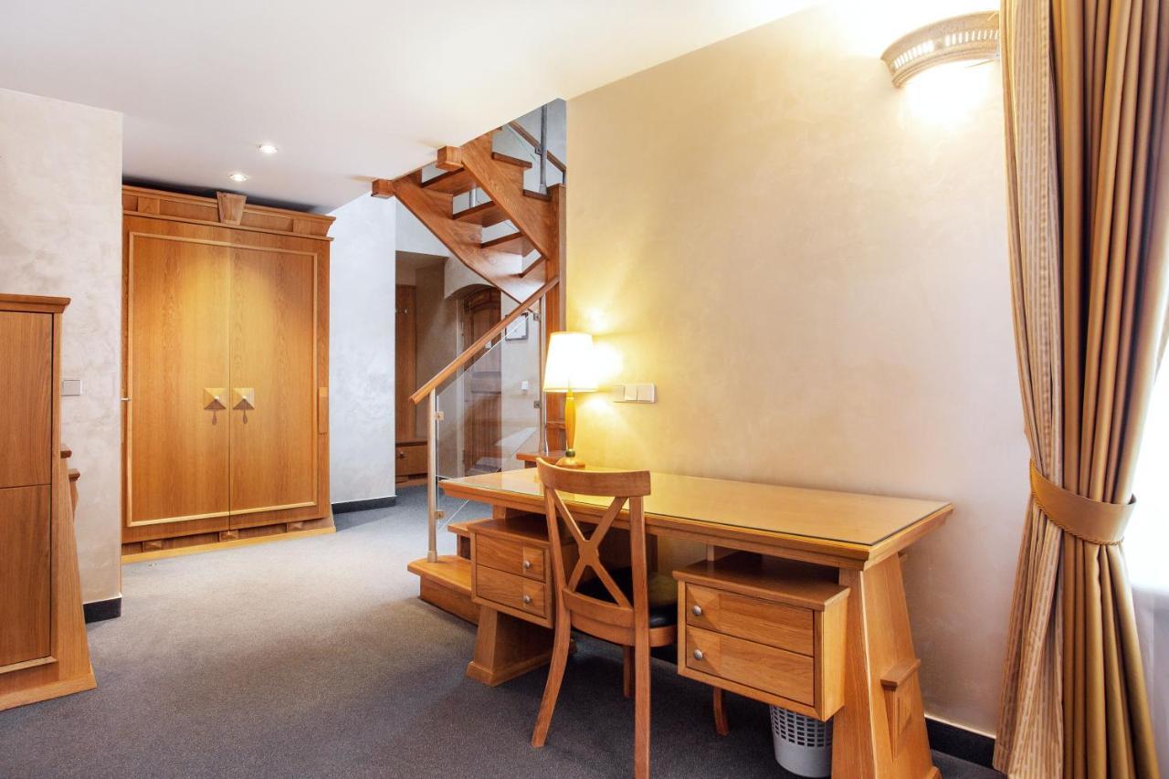 Atrium Suites Вильнюс Экстерьер фото
