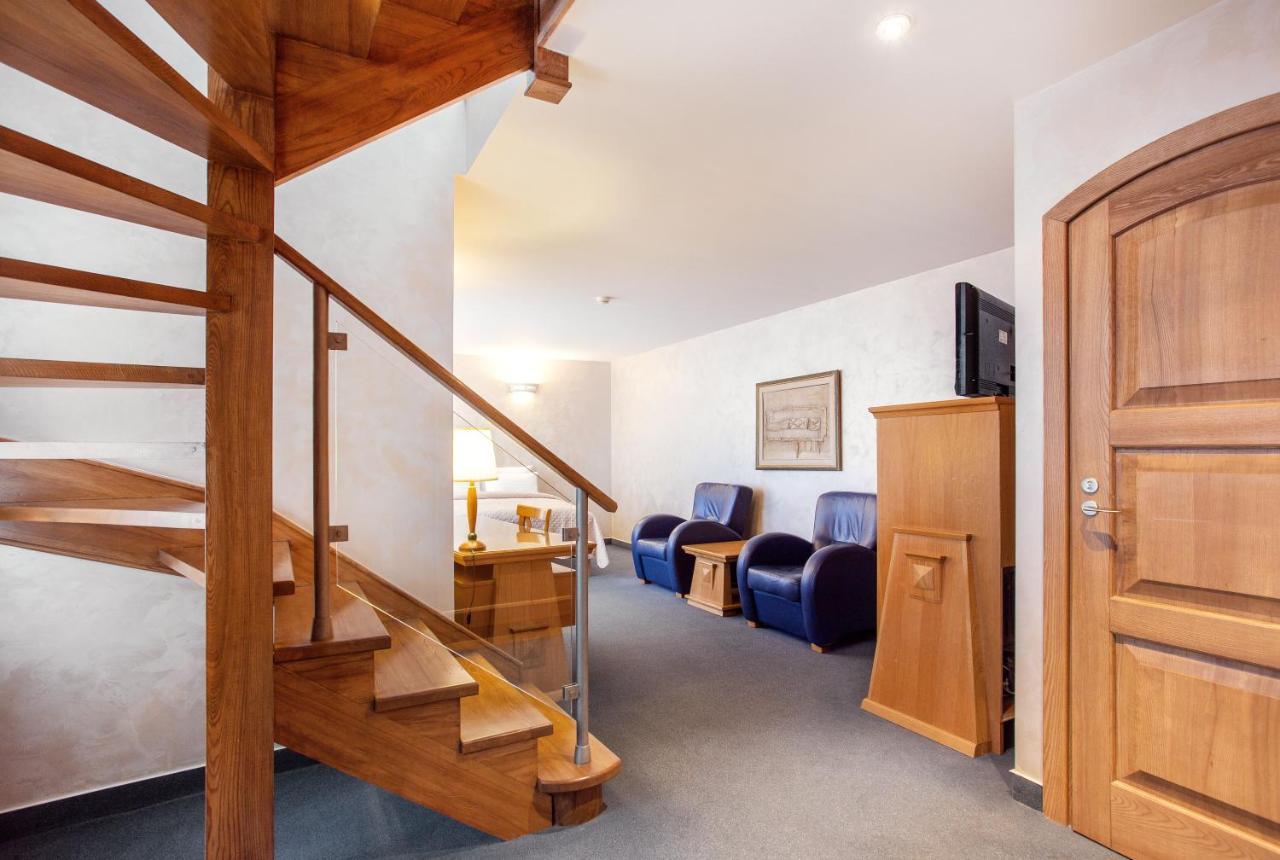 Atrium Suites Вильнюс Экстерьер фото